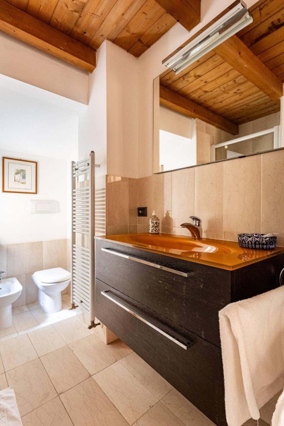 Gamberini House - Private Garden Apartment Bologna Ngoại thất bức ảnh